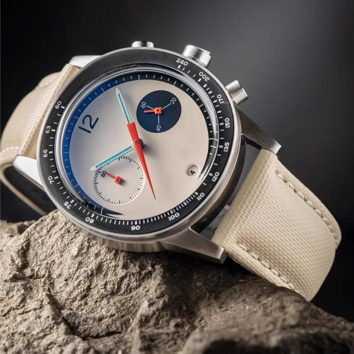 Men's High-Quality Quartz Watch with Large Dial – Fashionable & Modern Design