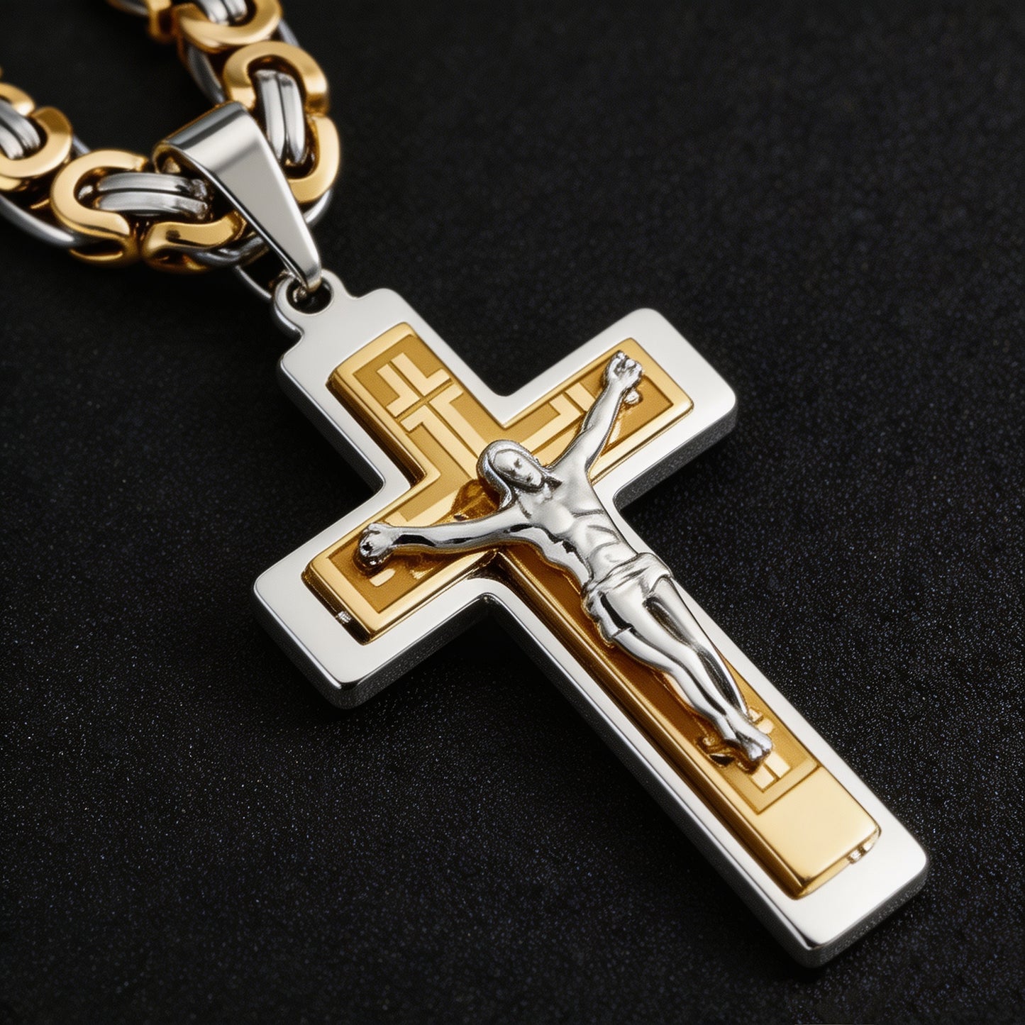 Men’s Silver‑Tone Stainless Steel Triple‑Layer Cross Pendant Necklace, Hand‑Made U‑Shape Flat Link Chain, Trendy European‑American Titanium Steel Jewelry for Men, Daily Wear & Gift Accessory