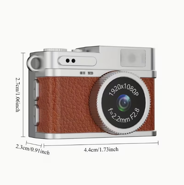 Retro Wearable Mini Camera with 32GB Memory Card – 1080P HD Video, 0.96" IPS Screen, LED Fill Light, 17.5g Ultra-Light, Pocket-Size for Vlogging & Travel