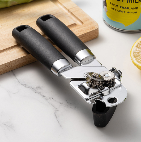 Black Stainless Steel Can Opener, Smooth Edge Manual Can & Bottle Opener with Soft Non-Slip Handle, Rust Proof Oversized Turn Knob, Multifunctional Kitchen Tool