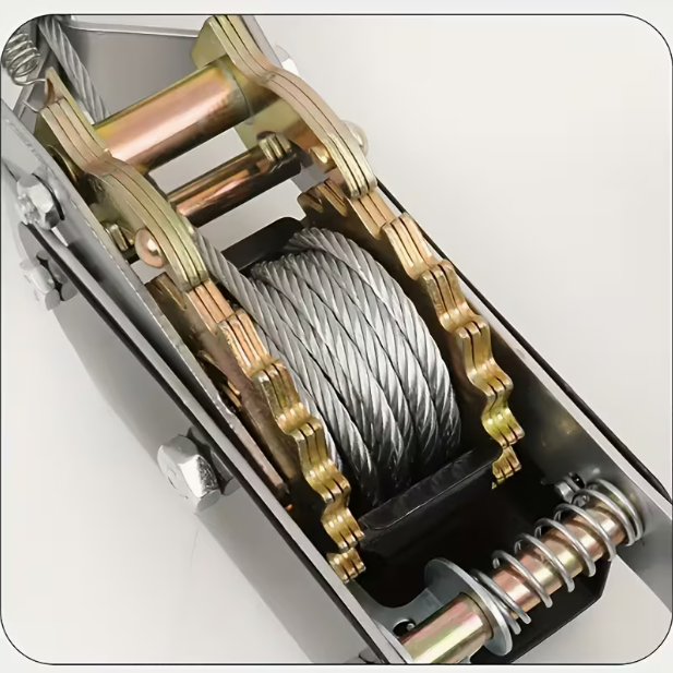Heavy-Duty Manual Winch with Steel Cable & 2 Hooks – 2-Ton Capacity, Portable, for Cargo Binding, Trailer & Equipment Transport
