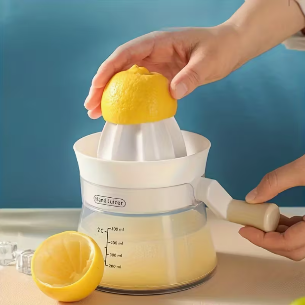 Portable Manual Lemon Juicer with Pulp Separator – Easy-to-Clean Handheld Juicer for Fresh Lemon & Orange Juice, for Home, Office & Camping