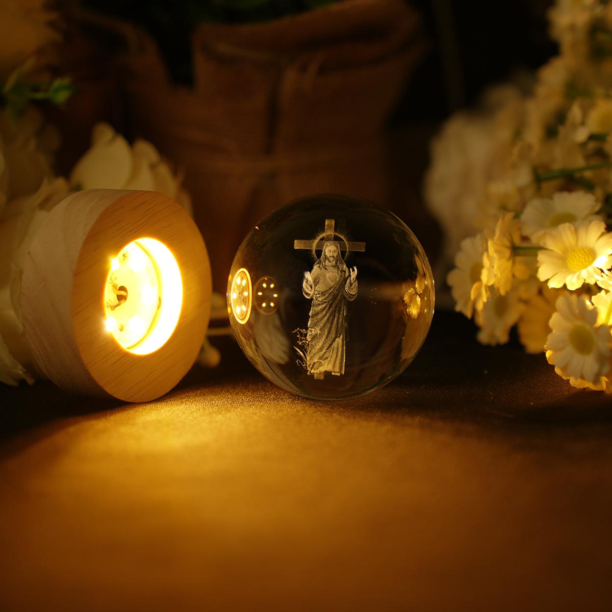 Crystal Ball Jesus Statue Wooden Base Glass Sphere Religious Collection Home Decoration Gift Ornament Glow-in-the-Dark  Sphere diameter8cm