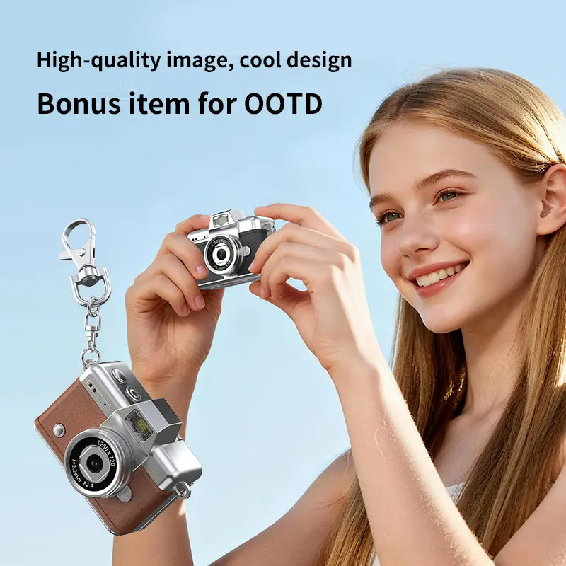Mini Keychain Digital Camera – Pocket-Size Camera 1080P HD with 1MP Lens, Flash & 0.96" Screen, 32G Card & Charging Cable Included, Retro Vlog Camera for Travel, Concerts, Kids & Instant Party