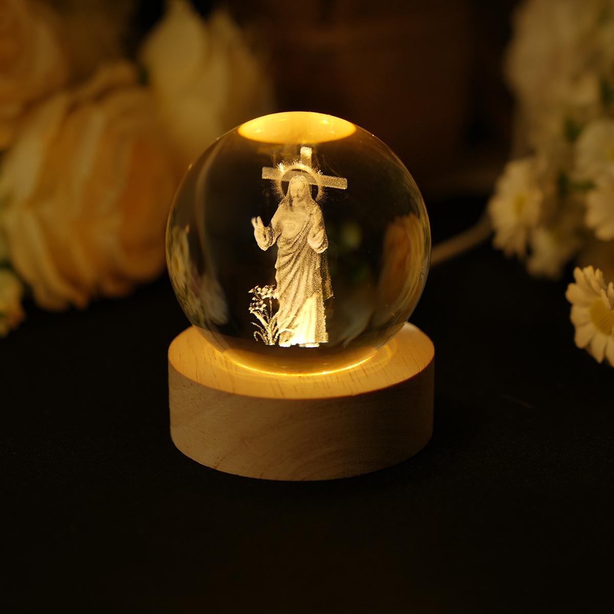 Crystal Ball Jesus Statue Wooden Base Glass Sphere Religious Collection Home Decoration Gift Ornament Glow-in-the-Dark  Sphere diameter8cm