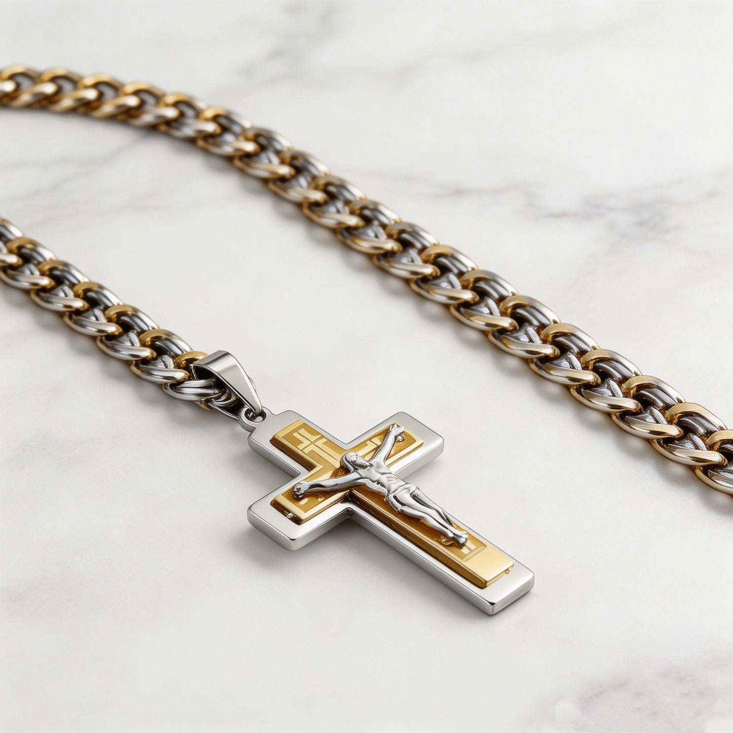 Men’s Silver‑Tone Stainless Steel Triple‑Layer Cross Pendant Necklace, Hand‑Made U‑Shape Flat Link Chain, Trendy European‑American Titanium Steel Jewelry for Men, Daily Wear & Gift Accessory