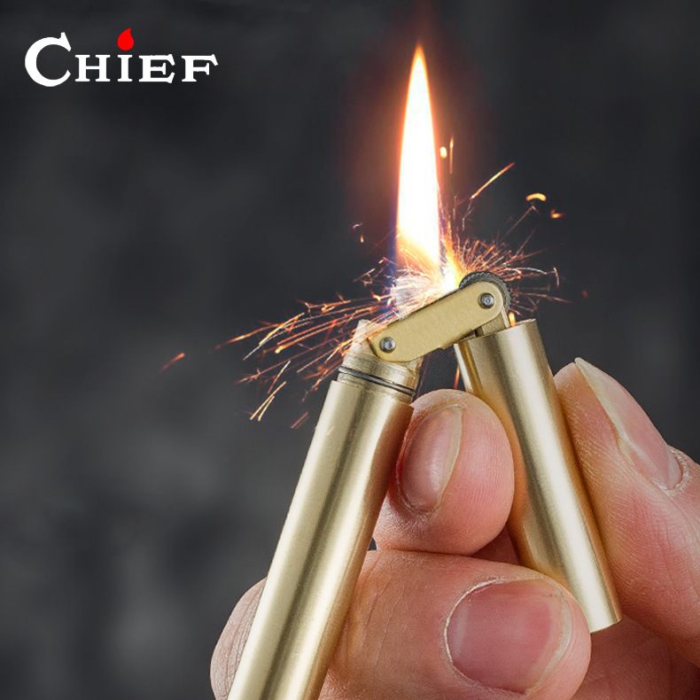 Luxury Retro Copper-Stainless Steel Portable Kerosene Lighter - Home Supplies Casual Tool, Vintage Aesthetic Collectibles, Men's Accessories, Ideal Gift for Smokers (Fuel Not Included)Comes with flint and cotton wick