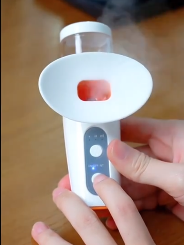 Rechargeable Hot & Cold Spray Eye Moisturizer – Portable Eye Humidifier Suitable for Indoor & Outdoor Use