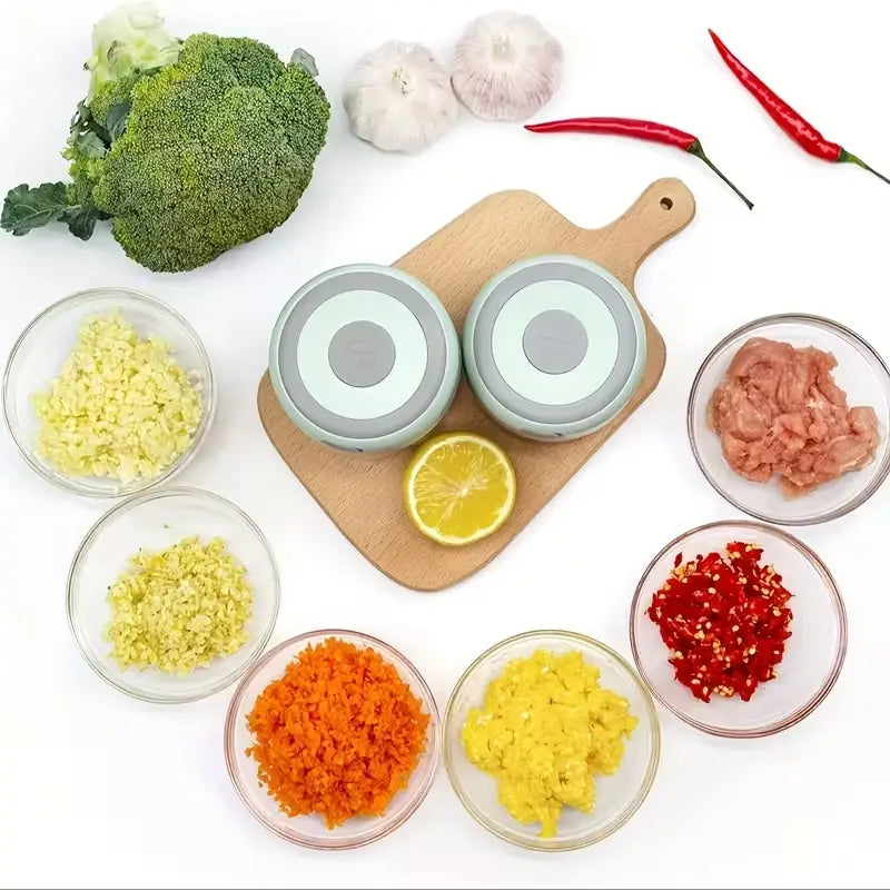 Portable Electric Garlic Mincer and Vegetable Grinder, Portable Veggie Chopper, 250ML USB Rechargeable Food Processor, Multifunctional Food Chopper, Garlic Crusher, 1200 Rpm Motor, Home Travel Small Design image 7