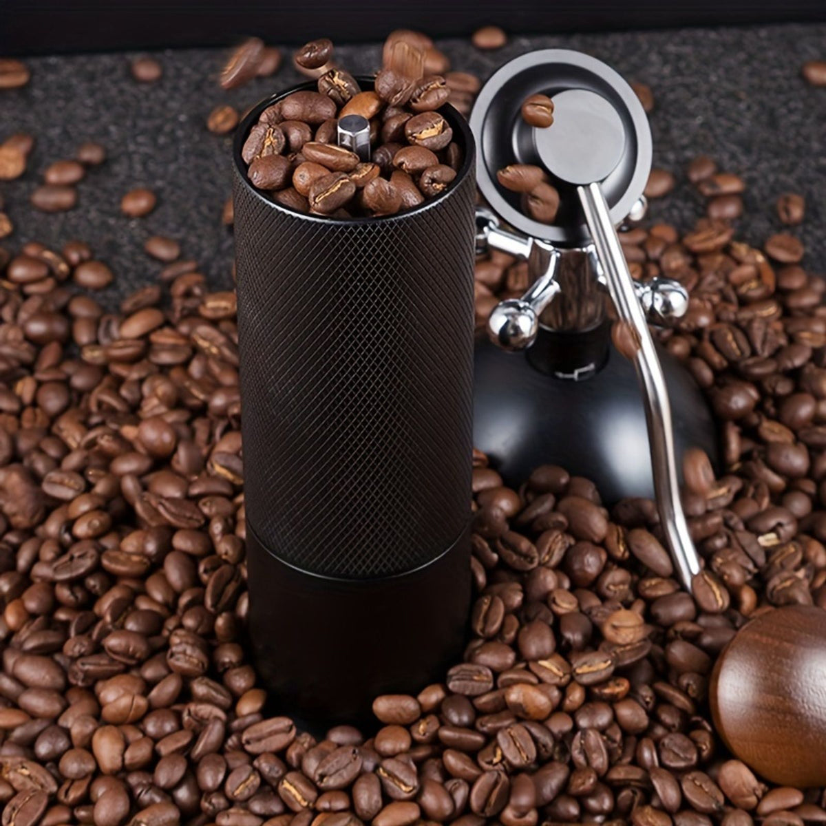 high end lattice pattern handle bean grinder image 2